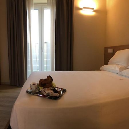 Terrazza Rooms Castrezatto 外观 照片