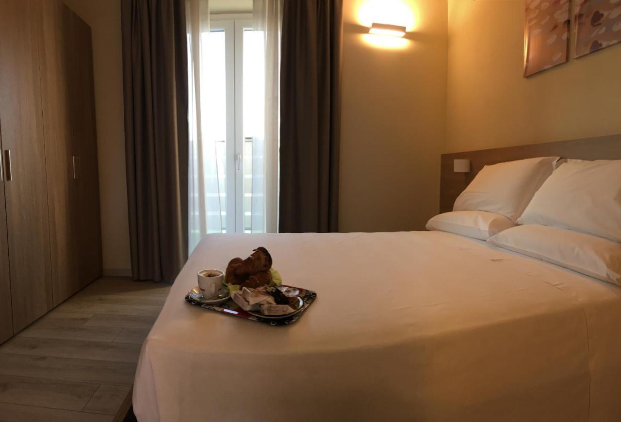 Terrazza Rooms Castrezatto 外观 照片