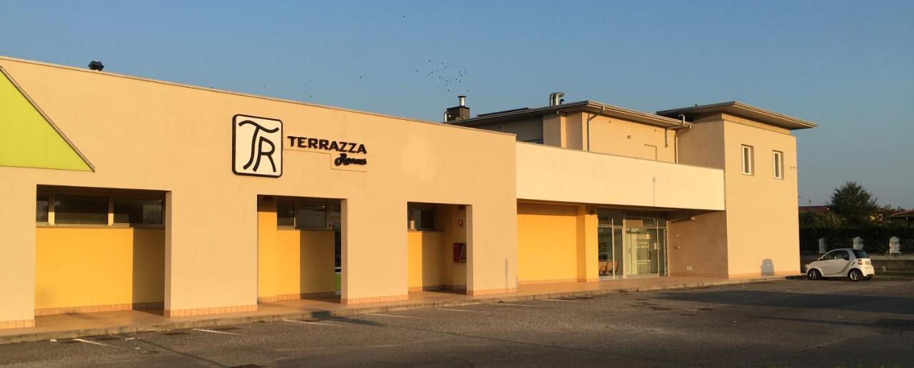 Terrazza Rooms Castrezatto 外观 照片
